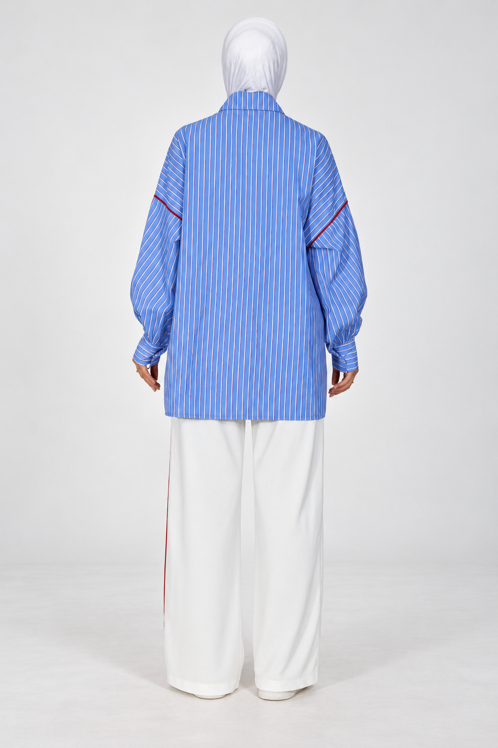 Ensemble Riviera bleu rayé - vue de dos
